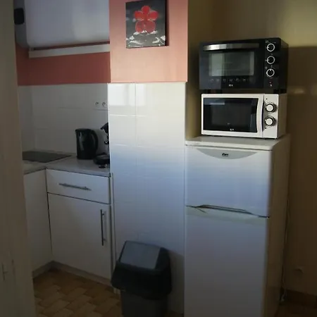 Lara 1 - Grand T2 Loggia Sans Vis-à-vis Parking - Près Centre-port, île Des Loisirs, Richelieu *