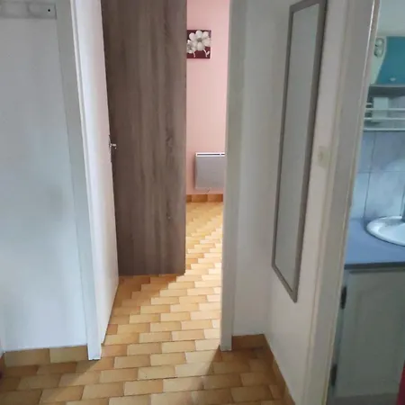 Apartamento Lara 1 - Grand T2 Loggia Sans Vis-à-vis Parking - Près Centre-port, île Des Loisirs, Richelieu *