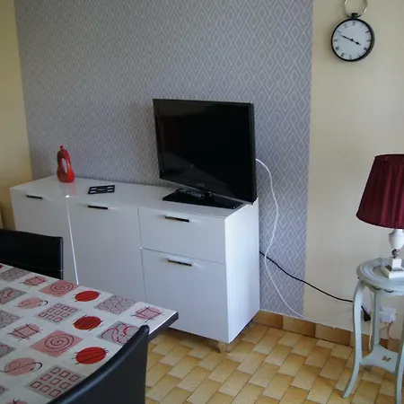Lara 1 - Grand T2 Loggia Sans Vis-à-vis Parking - Près Centre-port, île Des Loisirs, Richelieu Apartamento *